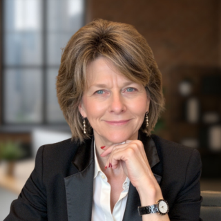 Headshot of Hallie Bensinger, Nurse Practitioner at Recovery Care of Columbia and Nashville Addiction Clinic